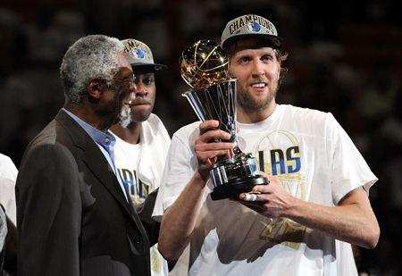 肩负着力争 肩负着力争