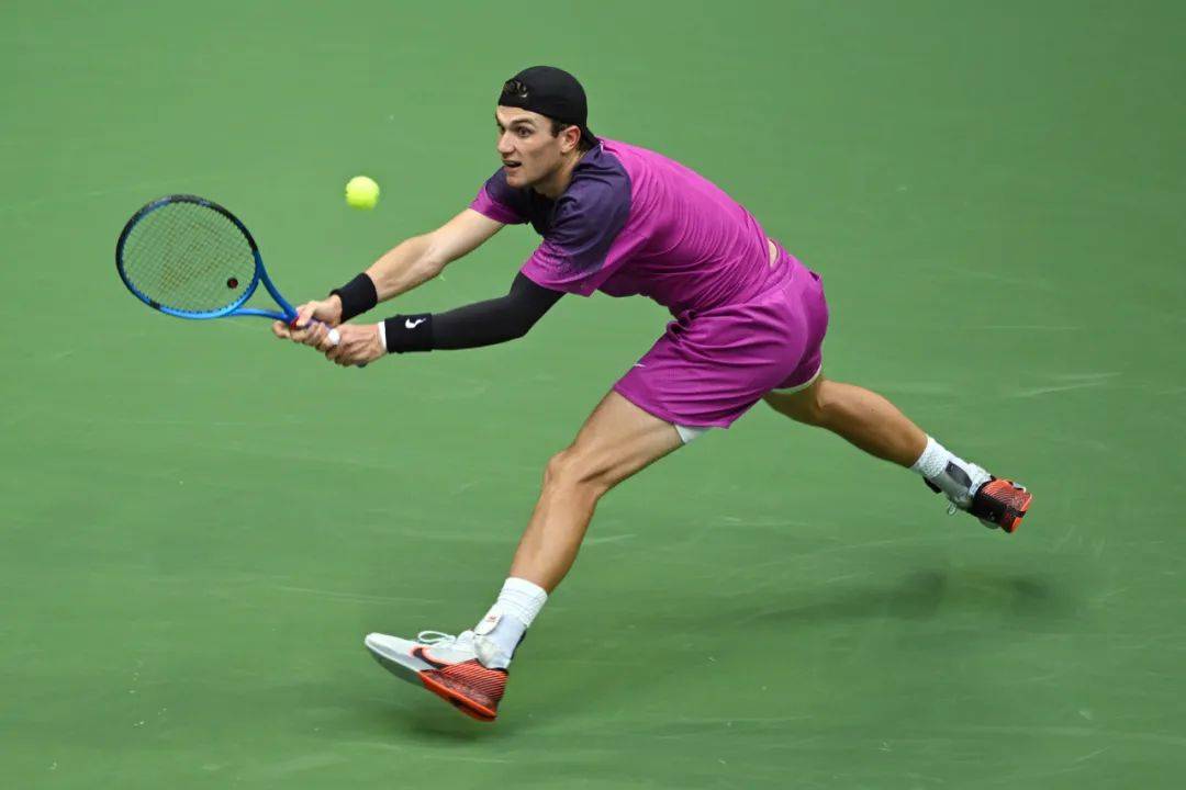 生涯和球队 生涯和球队