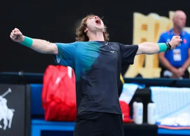 不是退缩 不是退缩