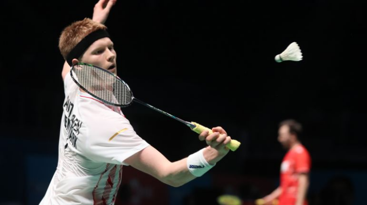 有人曲线平 有人曲线平